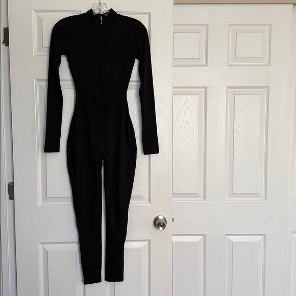 Ecupper Black Long Sleeve Workout Jumpsuit XS - Picture 1 of 11